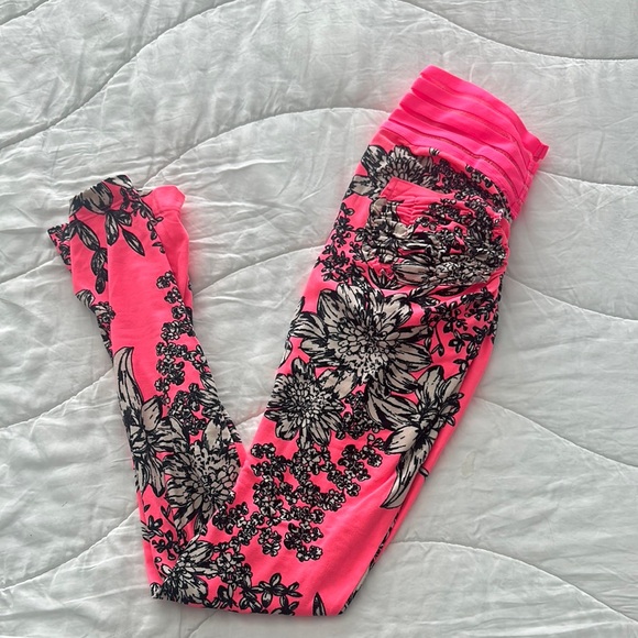 Cute Booty Lounge Floral neon Pink Leggings - Picture 1 of 3